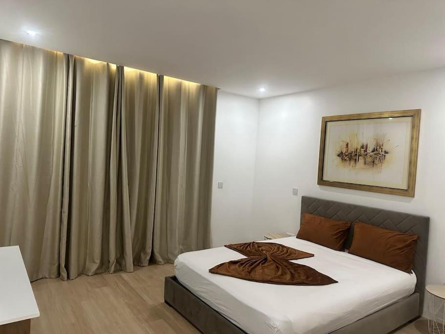 Ocean Mirror Apartment Прая Екстер'єр фото