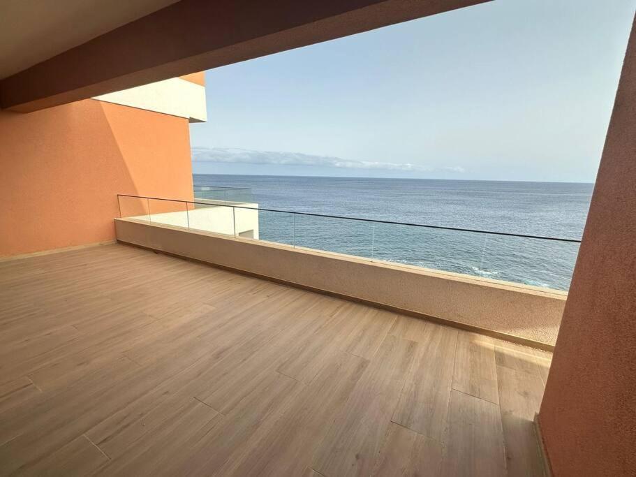 Ocean Mirror Apartment Прая Екстер'єр фото