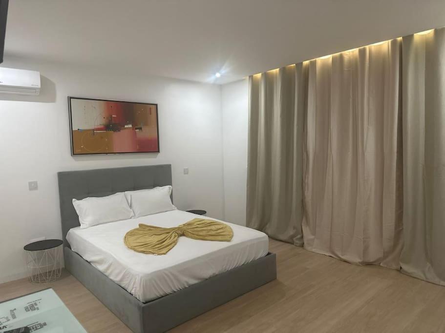 Ocean Mirror Apartment Прая Екстер'єр фото