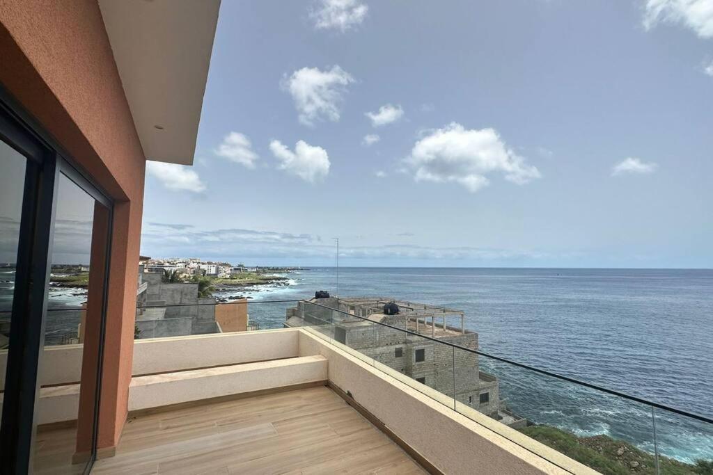 Ocean Mirror Apartment Прая Екстер'єр фото
