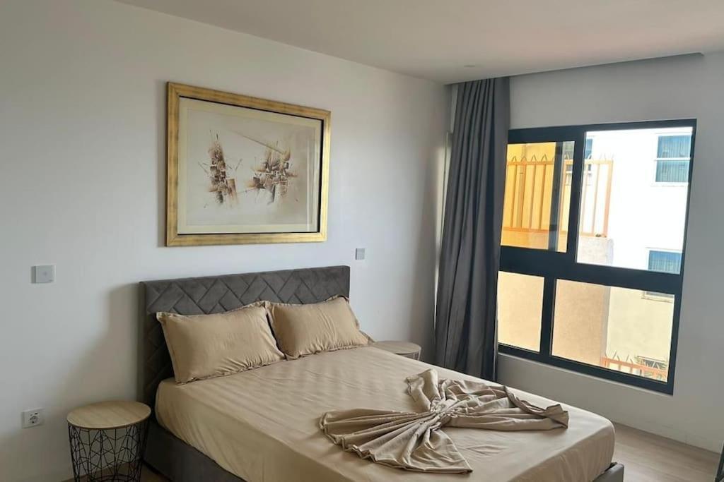 Ocean Mirror Apartment Прая Екстер'єр фото