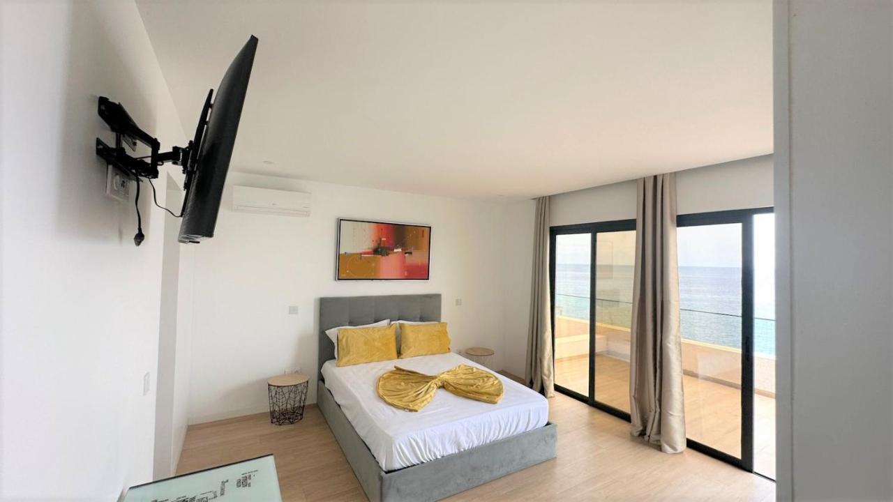 Ocean Mirror Apartment Прая Екстер'єр фото