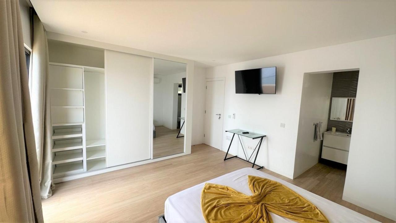 Ocean Mirror Apartment Прая Екстер'єр фото