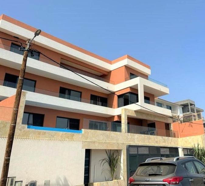 Ocean Mirror Apartment Прая Екстер'єр фото